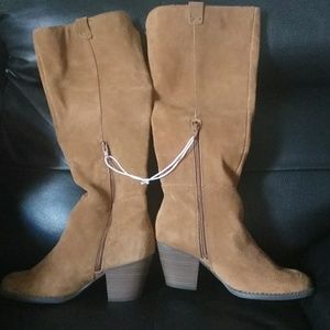 Brown Leather upper boots size 7